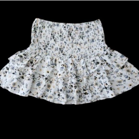 Skylar + Madison Dresses & Skirts - Skylar + Madison Skirt Size Small W20" Women Casual Elastic Waist Floral Print